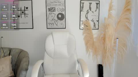 Nia online show from 14, 10, 2025