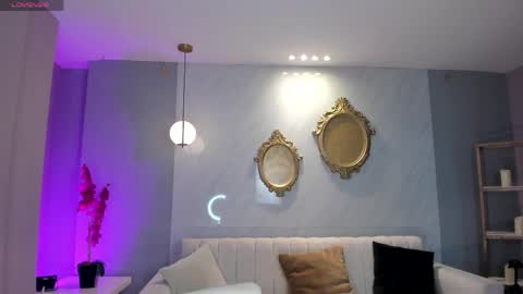 SQUIRTER DOLL    online show from 13, 4, 2026