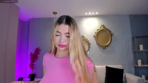 SQUIRTER DOLL    online show from 20, 4, 2026