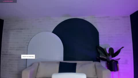 SQUIRTER DOLL    online show from 10, 5, 2026