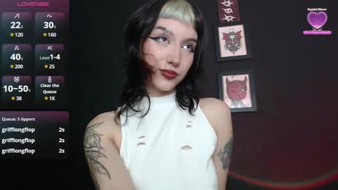 Snapshot of niakat_ chatting on 3, 1, 2025 niakat online show from 3, 1, 2025