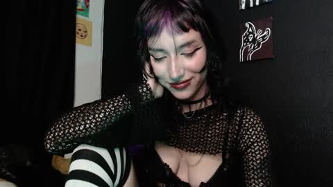 Snapshot of niakat_ chatting on 12, 1, 2025 niakat online show from 12, 1, 2025