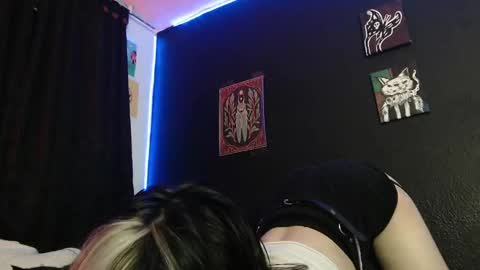 Snapshot of niakat_ chatting on 12, 3, 2025 niakat online show from 12, 3, 2025