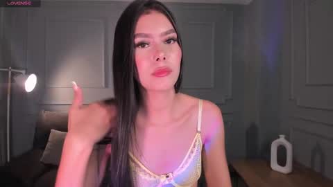 Call me Nia  online show from 6, 3, 2025