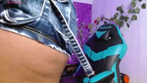 Niawk online show from 2, 12, 2025