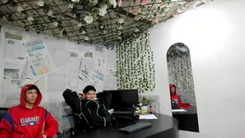 nice_boys11 online show from 28, 6, 2026
