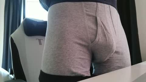 Snapshot of nice_dicknballs chatting on 11, 5, 2026 nice_dicknballs online show from 11, 5, 2026