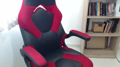 sara online show from 25, 11, 2025