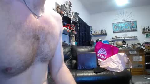 Snapshot of niceasscammo69 chatting on 5, 10, 2025 niceasscammo69 online show from 5, 10, 2025
