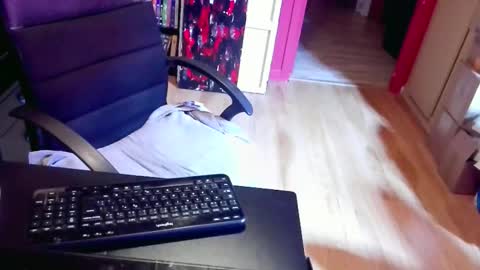 nicecck24 online show from 7, 11, 2025