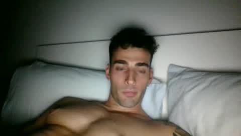Snapshot of nicegguy9826 chatting on 10, 10, 2025 nicegguy9826 online show from 10, 10, 2025