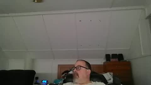 niceguy7208 online show from 18, 11, 2025