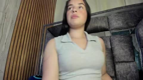 Snapshot of nicehot____ chatting on 23, 10, 2025 Luna online show from 23, 10, 2025