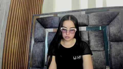 Snapshot of nicehot____ chatting on 25, 11, 2025 Luna online show from 25, 11, 2025