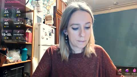 Snapshot of nicekat chatting on 1, 11, 2025 Kathrine online show from 1, 11, 2025