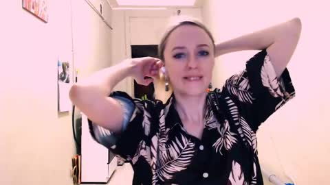 Kathrine online show from 1, 6, 2026