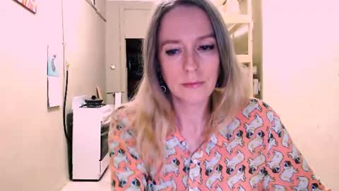 Snapshot of nicekat chatting on 16, 7, 2026 Kathrine online show from 16, 7, 2026