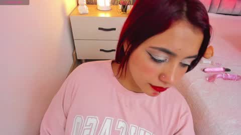 Nicolle  online show from 23, 1, 2025