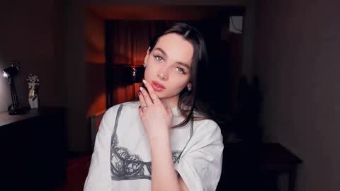 Nicole online show from 8, 1, 2026