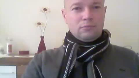 Snapshot of nick1990b chatting on 8, 12, 2024 nick1990b online show from 8, 12, 2024