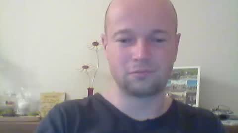 Snapshot of nick1990b chatting on 22, 10, 2025 nick1990b online show from 22, 10, 2025