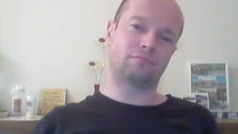 Snapshot of nick1990b chatting on 17, 2, 2026 nick1990b online show from 17, 2, 2026