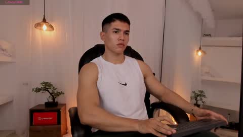 nick fenix online show from 6, 5, 2026