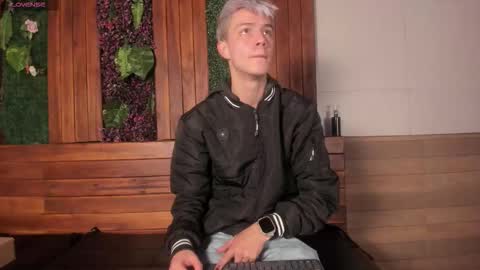 Nick  online show from 19, 12, 2025