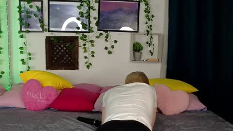 Nick online show from 4, 2, 2025