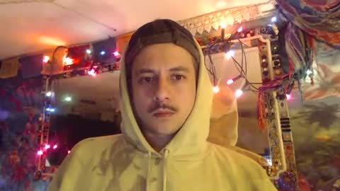 nickandmaryane online show from 17, 5, 2026