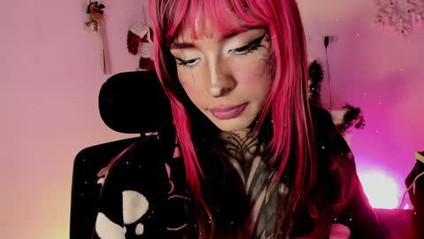 Snapshot of nicki_1 chatting on 9, 1, 2025   Help me reach 100 thumbs up online show from 9, 1, 2025