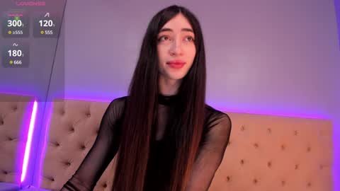 Nickie online show from 1, 1, 2025