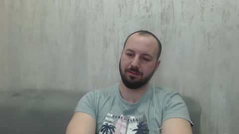 Julian online show from 9, 3, 2026