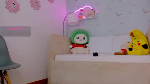 Nicolas online show from 17, 1, 2025