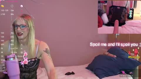 Snapshot of nicktu52 chatting on 23, 2, 2026 nicktuuk online show from 23, 2, 2026