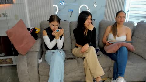 nicky_as online show from 18, 3, 2026