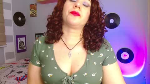 Snapshot of nicky_lucy_m chatting on 29, 12, 2024 lucy online show from 29, 12, 2024