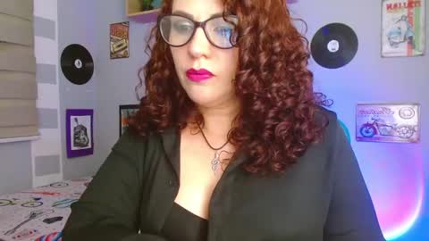 Snapshot of nicky_lucy_m chatting on 14, 2, 2025 lucy online show from 14, 2, 2025