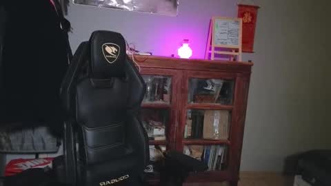 Nicki  Danny online show from 22, 12, 2025