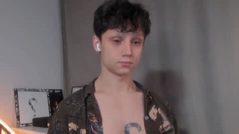 Nicky Neal online show from 9, 12, 2024