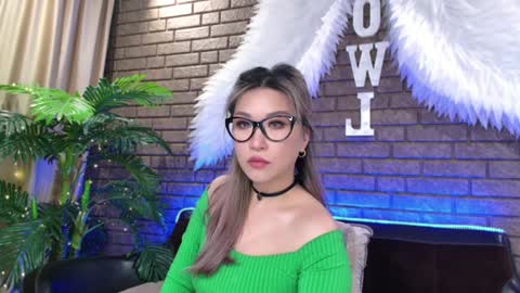 Snapshot of nicky_owl chatting on 3, 2, 2025 Today is my 41st birthday And in 2 hours Im waiting for you on the stream Stock up on tokens and a good mood Nicky online show from 3, 2, 2025