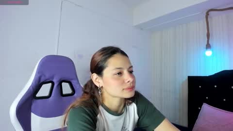 nicky_pop online show from 22, 9, 2025
