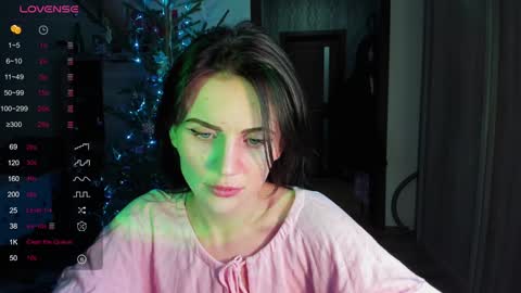 Nicky Weekends online show from 6, 1, 2025