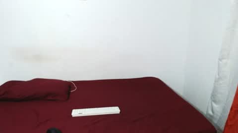 Snapshot of nico_y_nina chatting on 23, 6, 2026 nico_y_nina online show from 23, 6, 2026