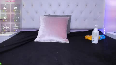 Nicol  online show from 13, 9, 2025