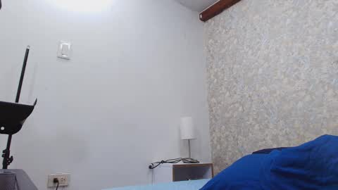 Nicol online show from 19, 9, 2025