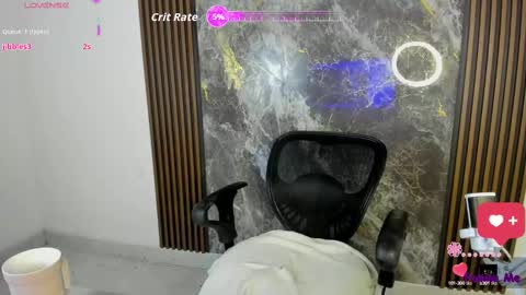 Snapshot of nicol_jone chatting on 1, 10, 2025 Nicol sanchez online show from 1, 10, 2025