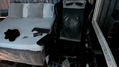 Snapshot of nicolaikarav chatting on 6, 7, 2026 Nicolai online show from 6, 7, 2026