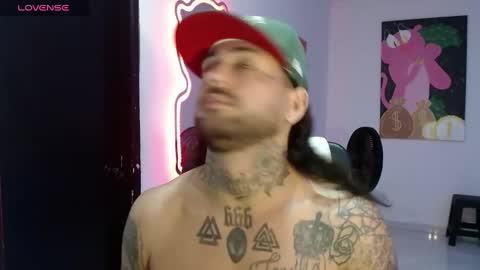 nicolas online show from 8, 1, 2025