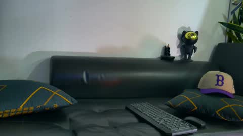 Snapshot of nicolas_veiny chatting on 6, 11, 2025 Nicolas online show from 6, 11, 2025